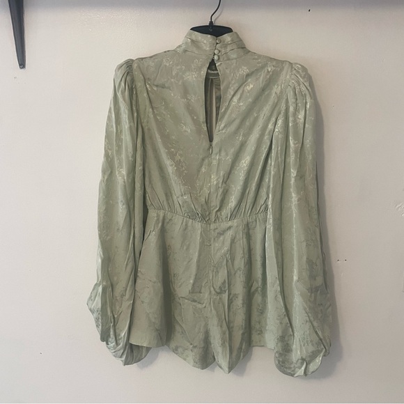 Lovers + Friends Gabriela Jacquard Balloon Sleeve Floral Romper 37419 - Picture 7 of 11